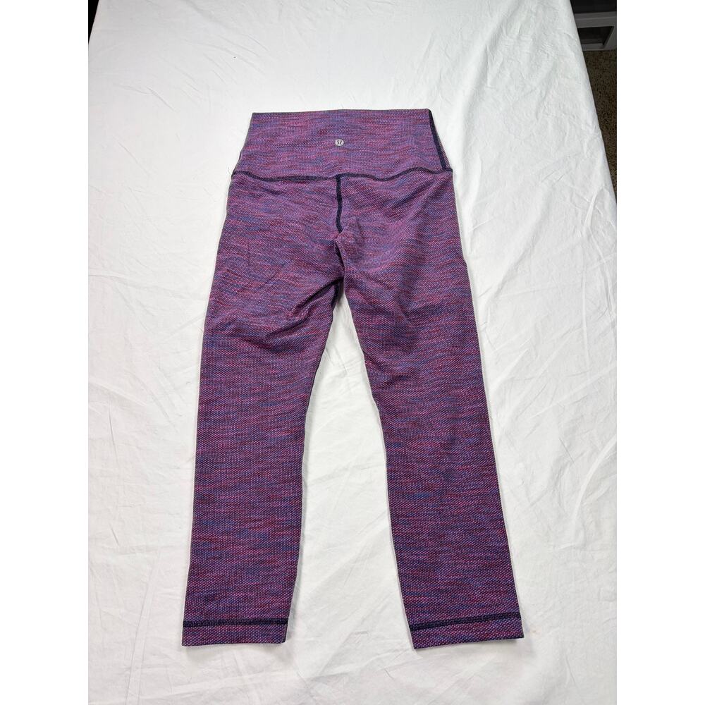 lululemon womens cropped pink purple pattern leggings. Size 2. activewear - Picture 4 of 5